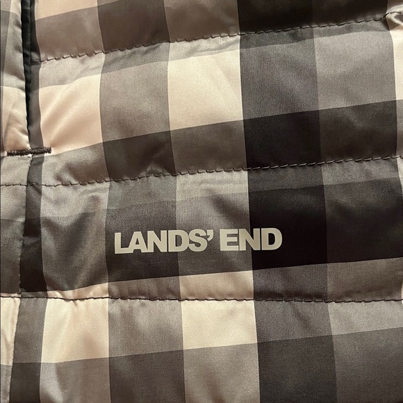 Lands' End/women’s NWT Black, White and Gray Checkered Women's Vest size S 6-8 - Picture 9 of 9